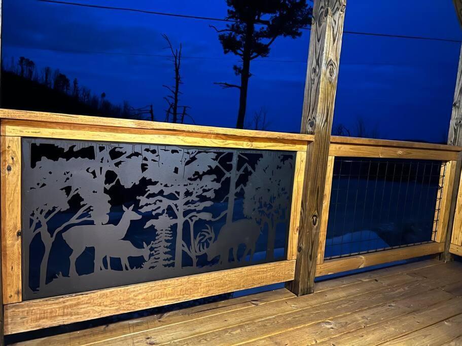 * * 4 Master Bedrooms, Views, Theater, Arcade, Evc 개틀린버그 외부 사진